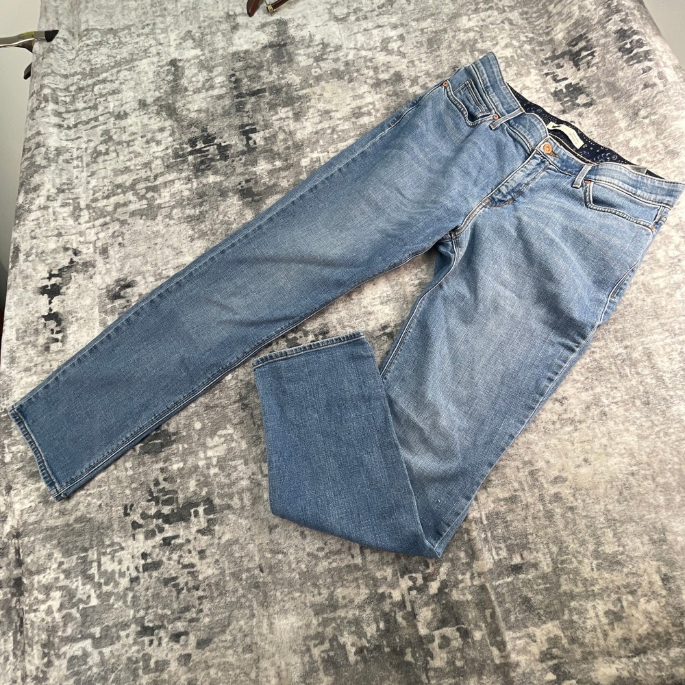 Levi's Womens 14M 525 Perfect Waist Straight Leg Jeans Medium Blue Denim